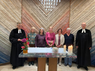Pfr. Johannes Eunicke, Anke Kemme, Rita Fischer, Dörte Oneseit, Silke Höfer und Christine Fink, Pfr. Frank Nie 