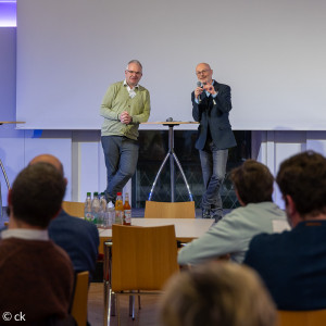 Markus Wierny und Dekan Dr. Bernhard Petry